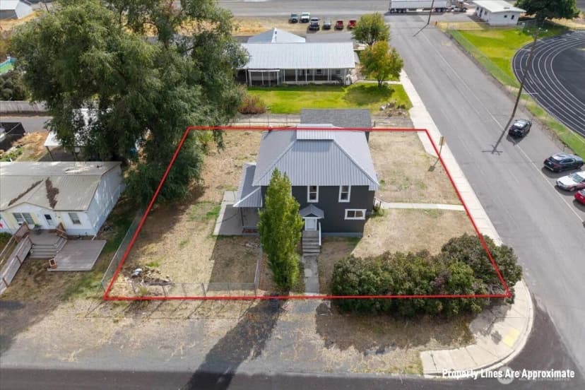 Property photo for 1201 5th St Street, Davenport photo 38