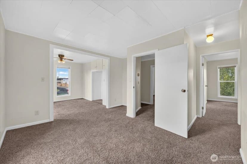 Property photo for 1201 5th St Street, Davenport photo 17