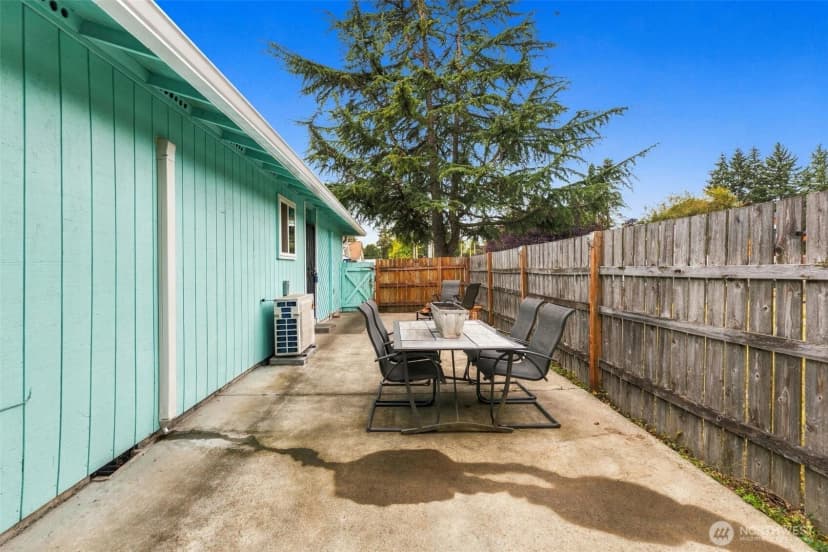 Property photo for 9001 E E Street, Tacoma photo 4