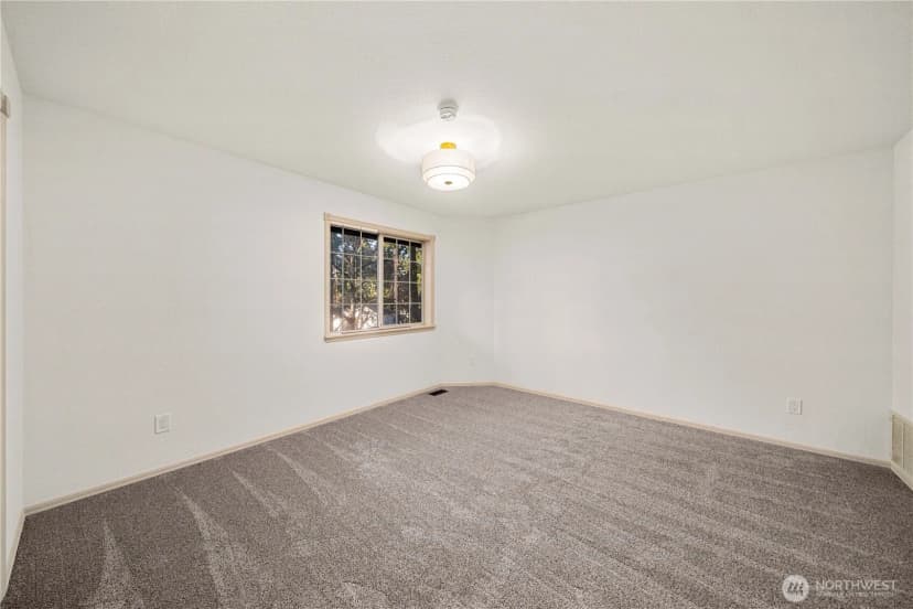 Property photo for 11215 Madera Circle Sw, Lakewood photo 22