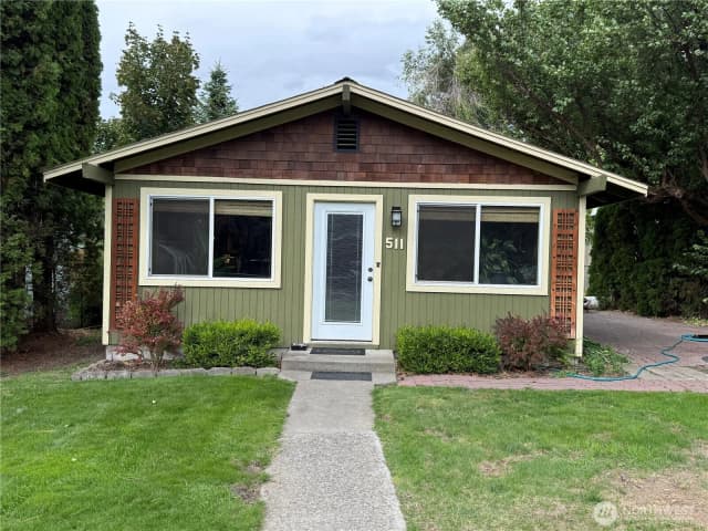 Property photo for 511 W 13th Avenue, Ellensburg