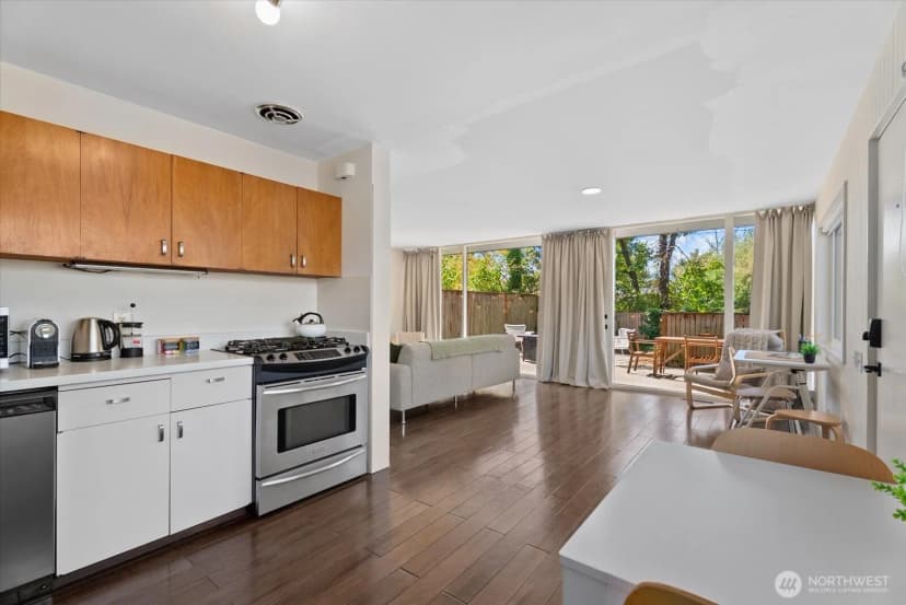 Property photo for 719 721 N 38th Street, Seattle photo 12