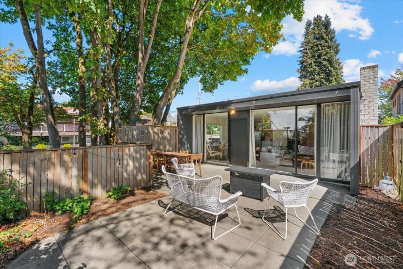 Property photo for 719 721 N 38th Street, Seattle