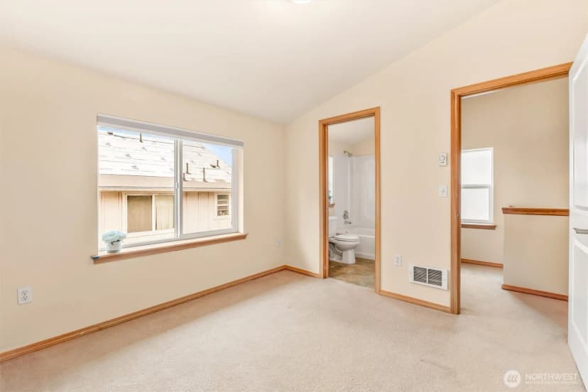 Property photo for 8810 Delridge Way Sw #a, Seattle photo 15