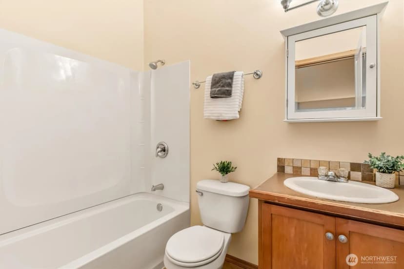 Property photo for 8810 Delridge Way Sw #a, Seattle photo 13