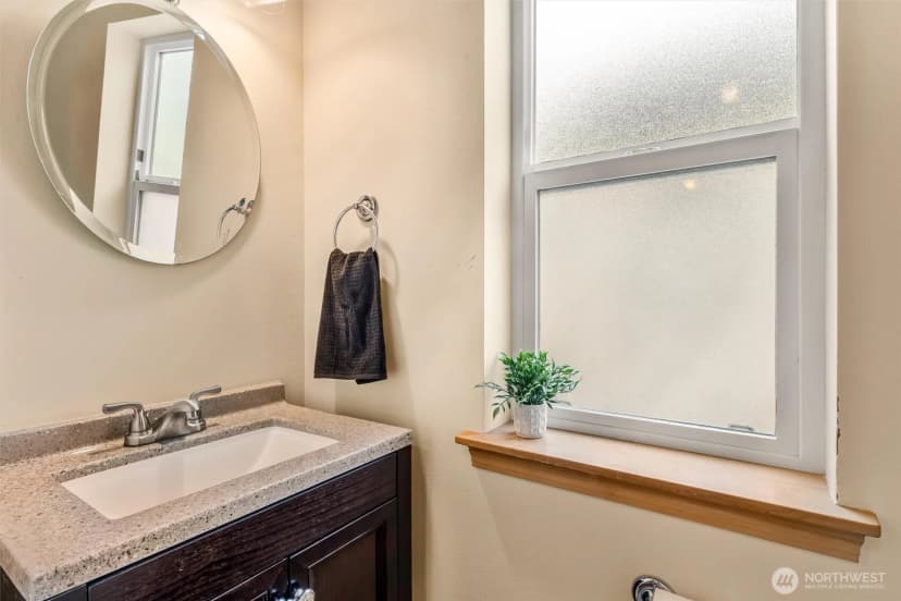 Property photo for 8810 Delridge Way Sw #a, Seattle photo 9