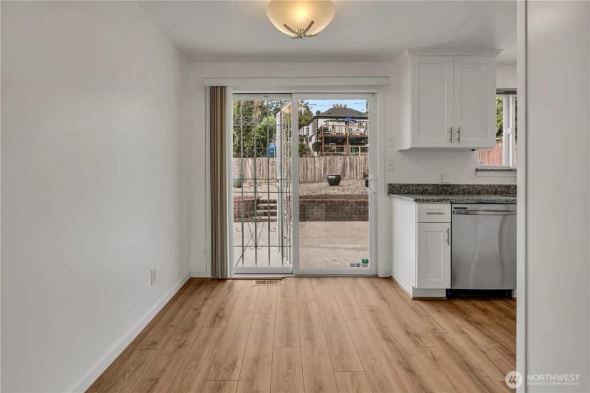 Property photo for 8019 E 36th Avenue S, Seattle photo 12