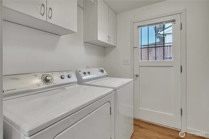 Property photo for 8019 E 36th Avenue S, Seattle photo 18