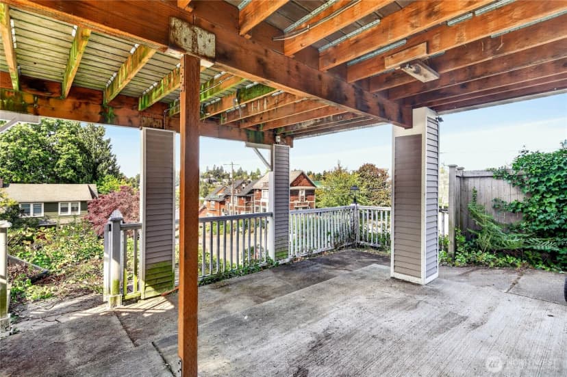 Property photo for 4702 45th Avenue Sw, Seattle photo 26