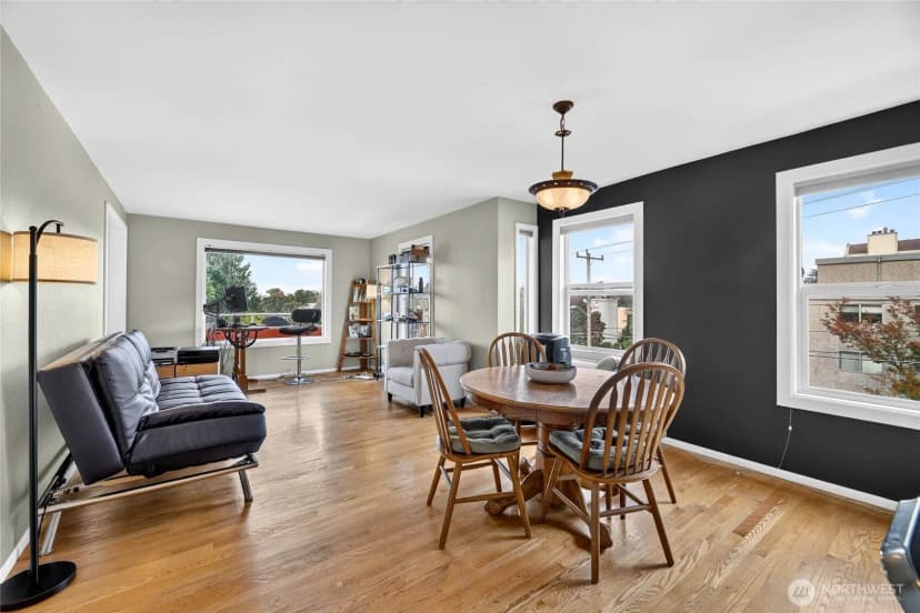 Property photo for 4702 45th Avenue Sw, Seattle photo 10