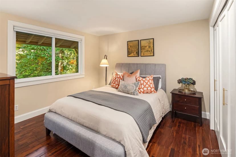 Property photo for 2511 131st Place Ne, Bellevue photo 30