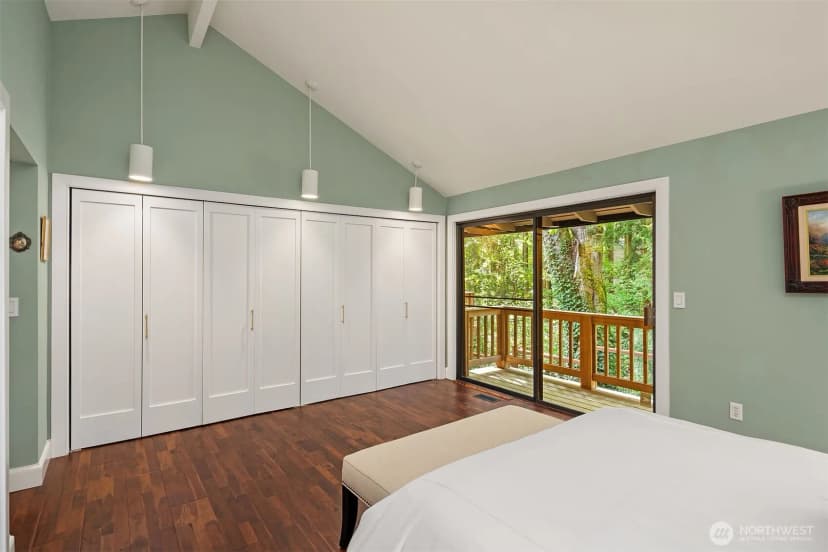 Property photo for 2511 131st Place Ne, Bellevue photo 20