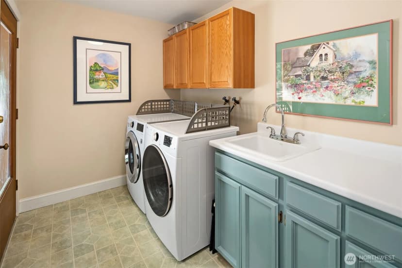 Property photo for 2511 131st Place Ne, Bellevue photo 31