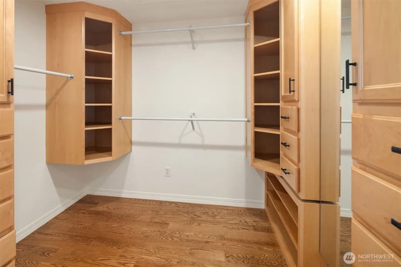 Property photo for 147 S 294th Place, Federal Way photo 23