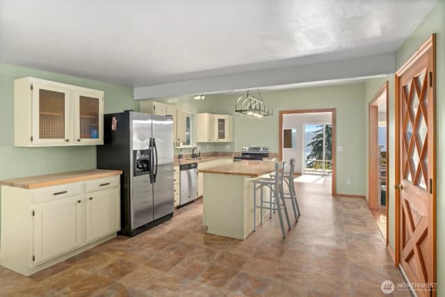 Property photo for 10325 Morris Boulevard #blvd Steilacoom, Steilacoom photo 5