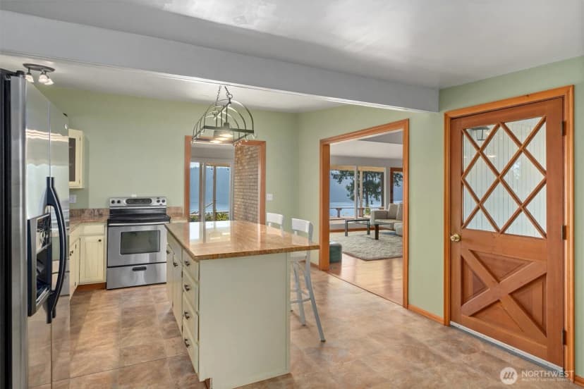 Property photo for 10325 Morris Boulevard #blvd Steilacoom, Steilacoom photo 6