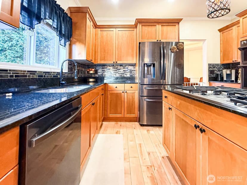 Property photo for 17016 27th Street E, Lake Tapps photo 12
