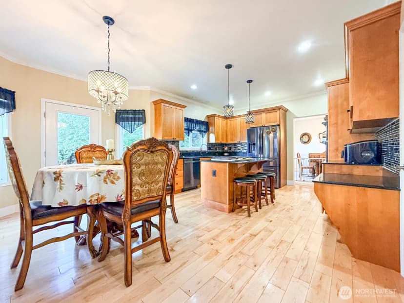 Property photo for 17016 27th Street E, Lake Tapps photo 11