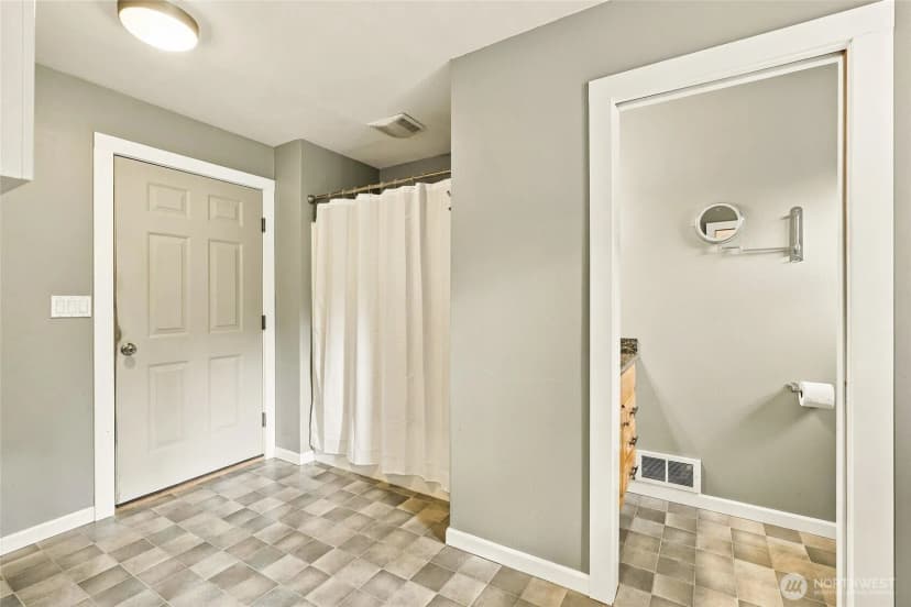 Property photo for 415 5th Street, Mukilteo photo 24