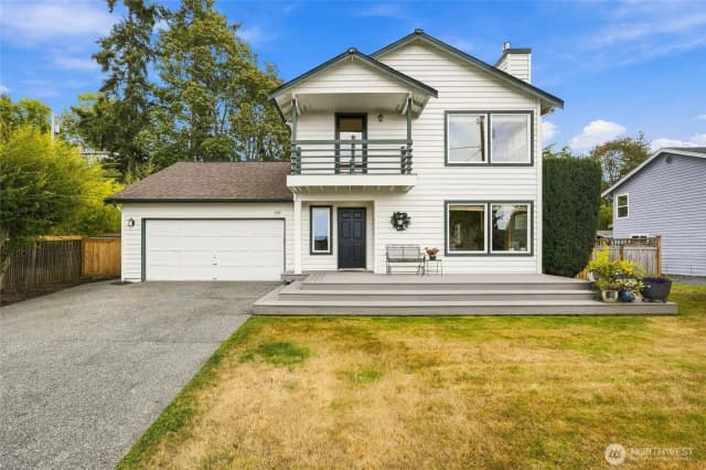 Property photo for 415 5th Street, Mukilteo photo 2