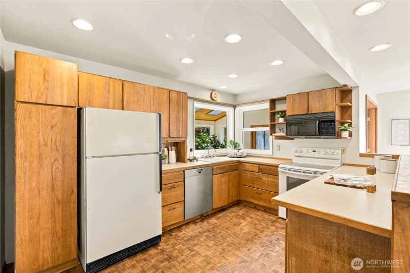 Property photo for 415 5th Street, Mukilteo photo 17