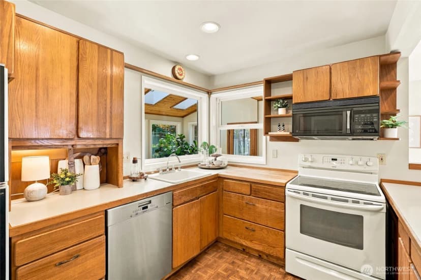 Property photo for 415 5th Street, Mukilteo photo 19