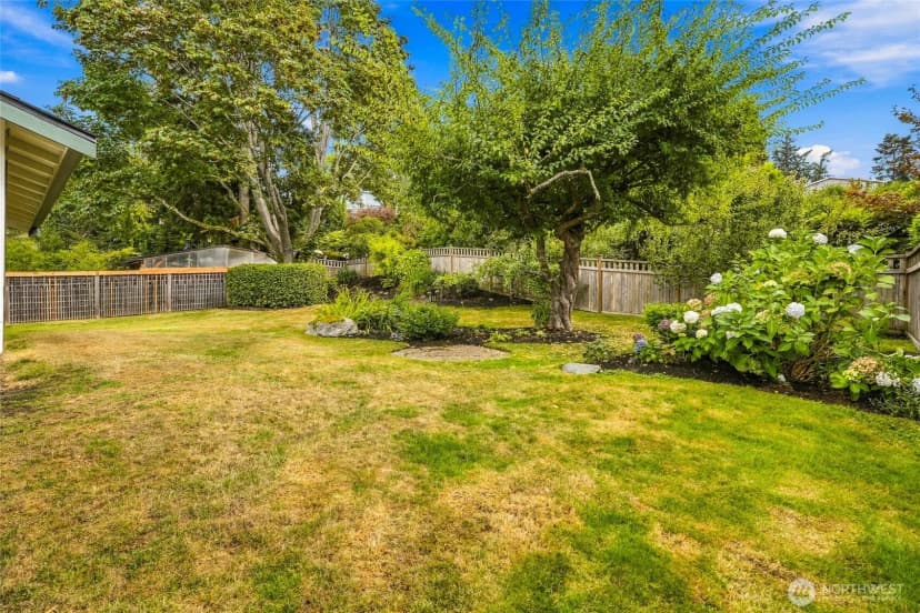 Property photo for 415 5th Street, Mukilteo photo 38