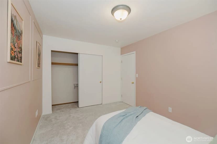 Property photo for 5781 Gateway Lane, Bremerton photo 23
