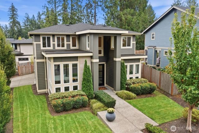 Property photo for 16013 Se 140th Street, Renton photo 2