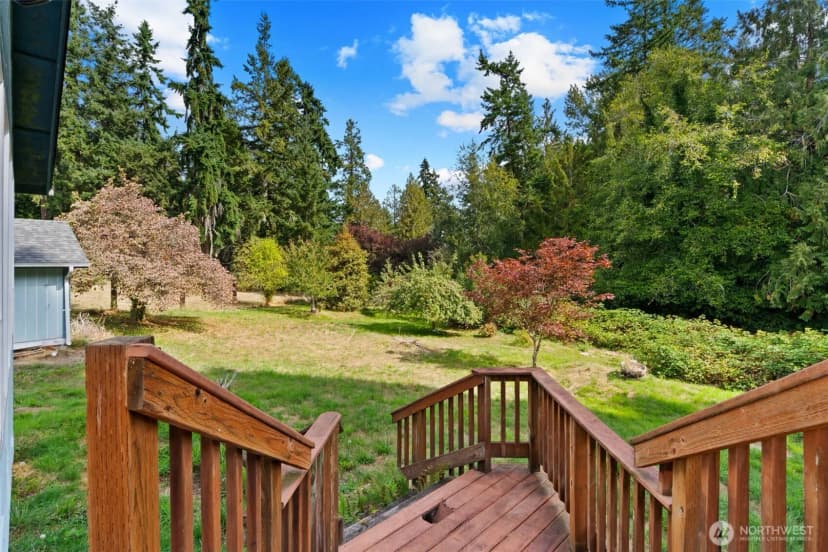 Property photo for 6037 Ne Whale Dancer Court Ne, Suquamish photo 30