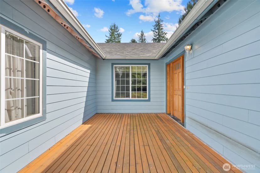 Property photo for 6037 Ne Whale Dancer Court Ne, Suquamish photo 3