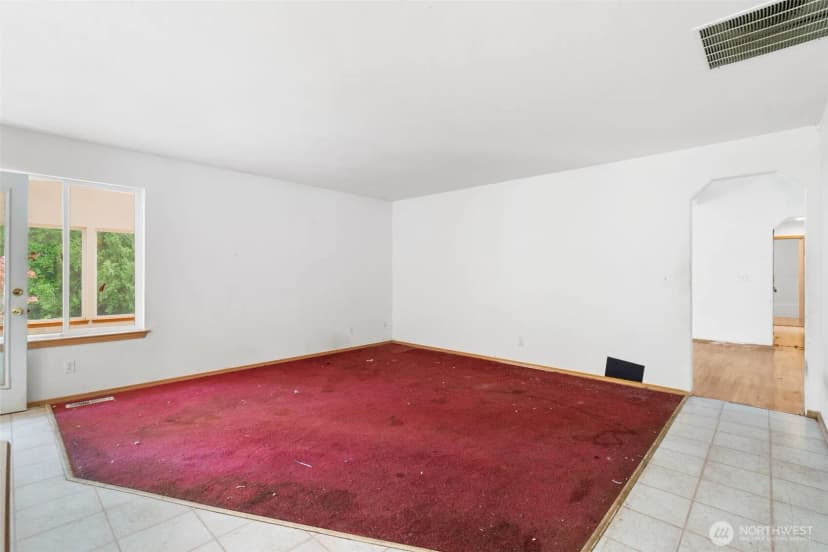 Property photo for 6037 Ne Whale Dancer Court Ne, Suquamish photo 10