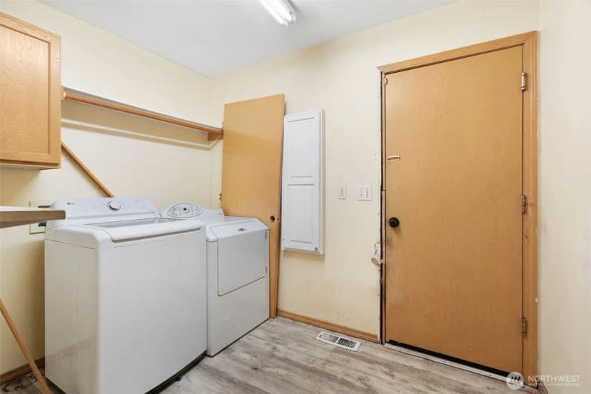 Property photo for 6037 Ne Whale Dancer Court Ne, Suquamish photo 40