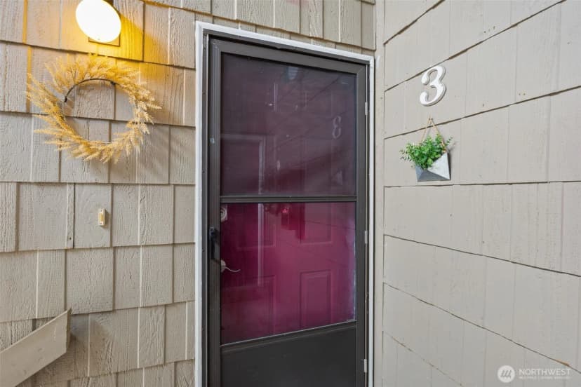 Property photo for 9034 Pacific Ave #b3, Tacoma photo 4