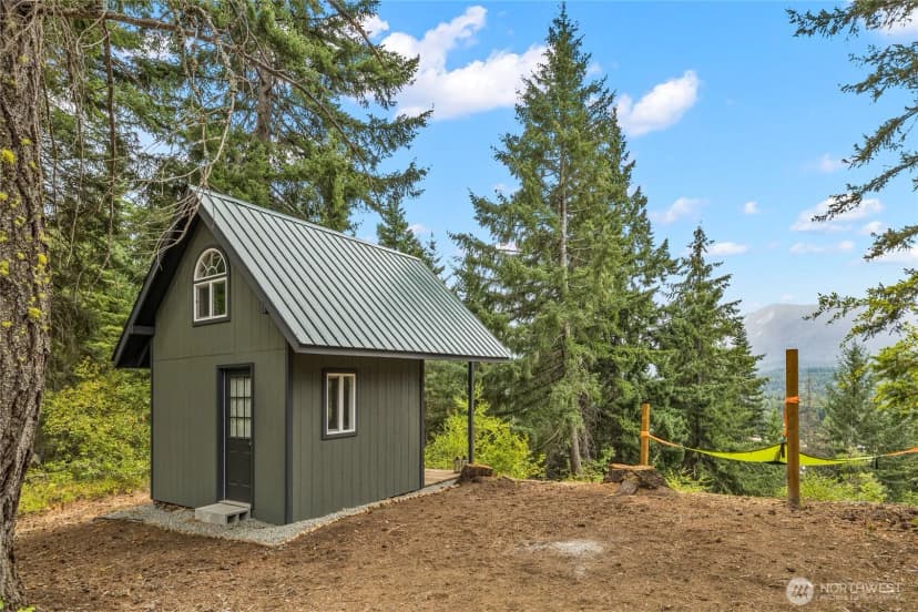 Property photo for 1000 Heron Drive, Cle Elum photo 4