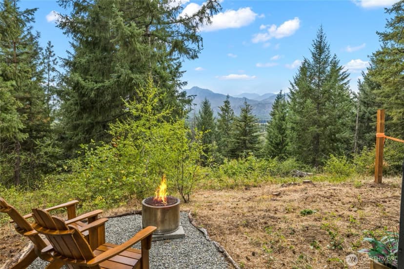Property photo for 1000 Heron Drive, Cle Elum photo 9
