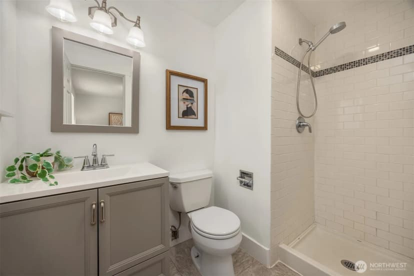Property photo for 1008 Logan Road, Lynnwood photo 18