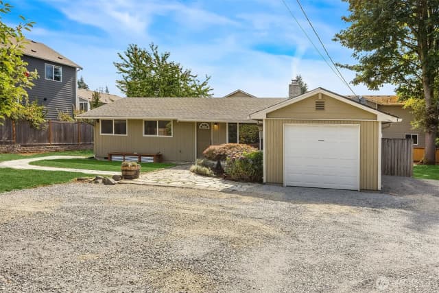 Property photo for 1008 Logan Road, Lynnwood photo 2