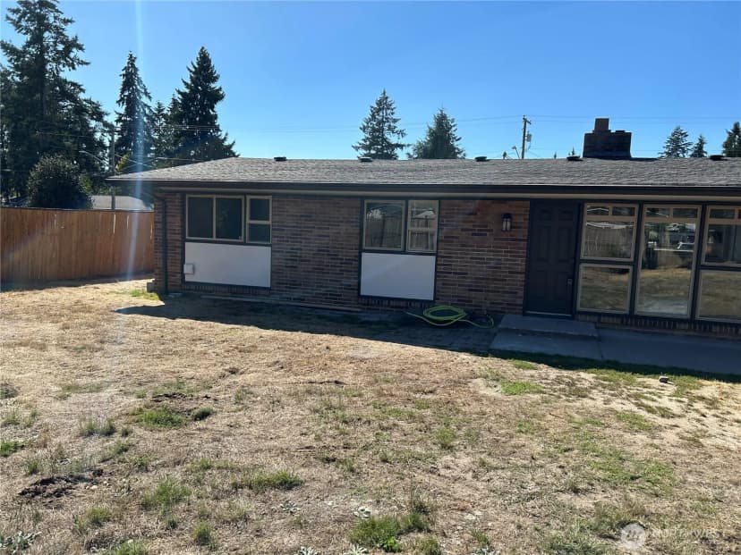 Property photo for 9015 Hipkins Road Sw, Lakewood photo 23