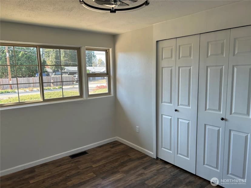 Property photo for 9015 Hipkins Road Sw, Lakewood photo 16