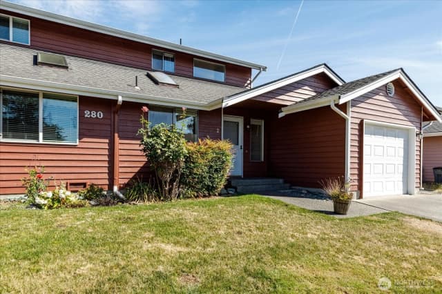 Property photo for 280 Nunan Loop #2, Oak Harbor photo 3
