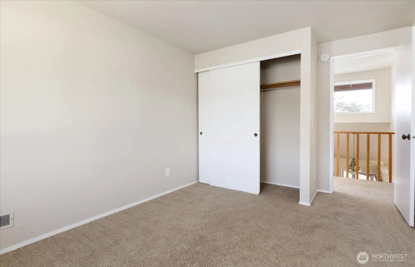Property photo for 280 Nunan Loop #2, Oak Harbor photo 24