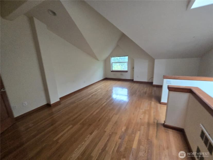 Property photo for 6819 Weedin Place Ne, Seattle photo 11