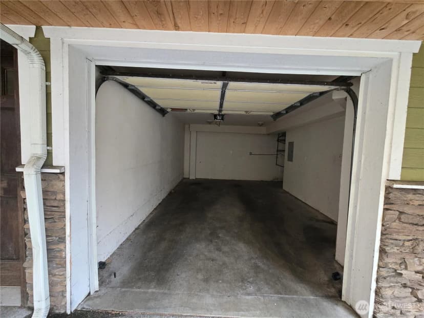 Property photo for 6819 Weedin Place Ne, Seattle photo 15