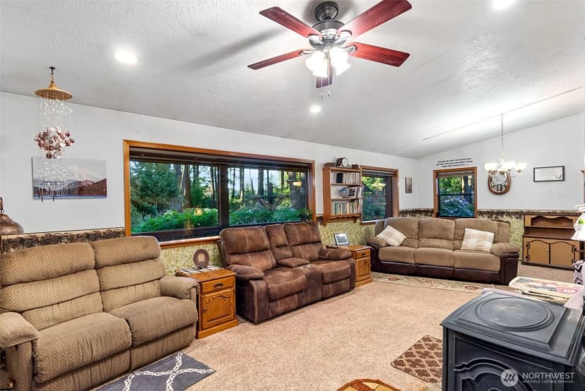 Property photo for 17104 Old Highway 99, Tenino photo 18