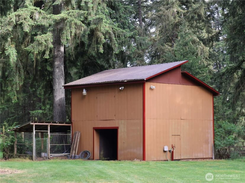 Property photo for 17104 Old Highway 99, Tenino photo 28