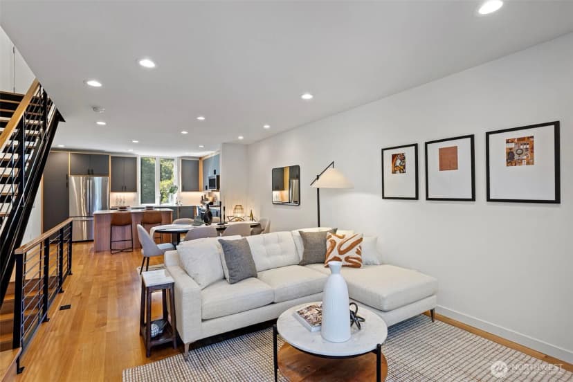 Property photo for 2314 Thorndyke Avenue W #b, Seattle photo 18