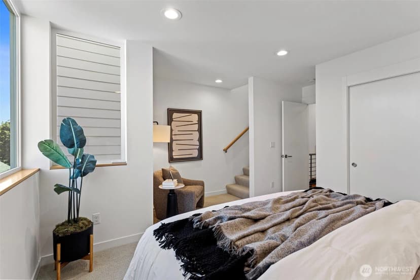 Property photo for 2314 Thorndyke Avenue W #b, Seattle photo 26