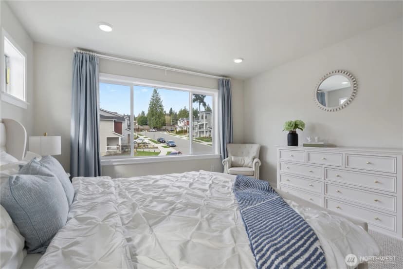 Property photo for 10829 Se 43rd Avenue, Everett photo 16