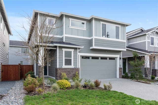 Property photo for 10829 Se 43rd Avenue, Everett photo 2